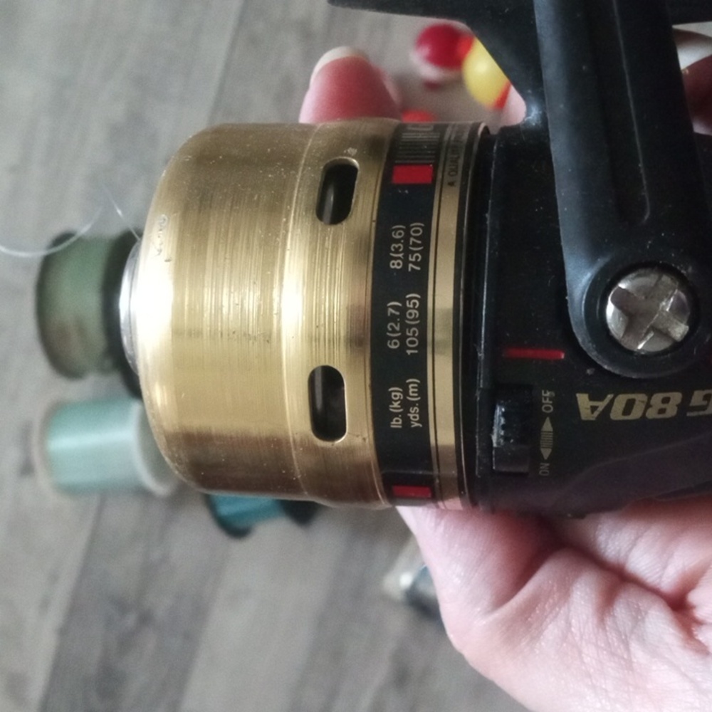 Fishing accessories bundle - Picture 9 of 11